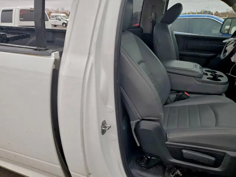 2017 RAM 1500 ST  