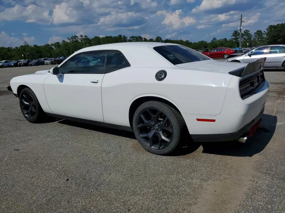 2020 DODGE CHALLENGER SXT  