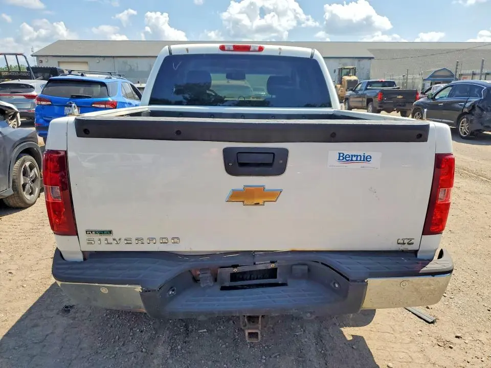 2011 CHEVROLET SILVERADO K1500 LTZ  