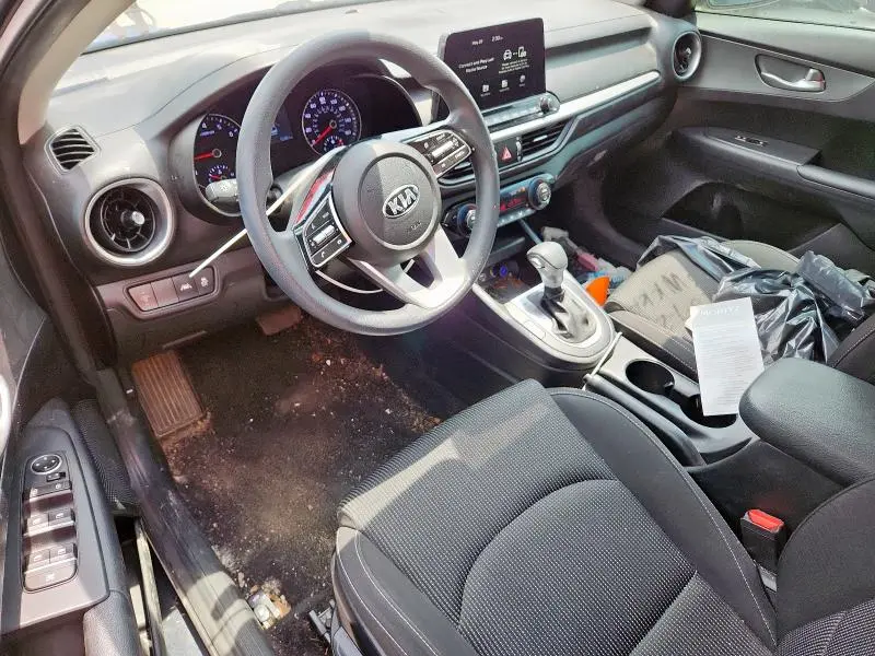 2019 KIA FORTE FE  