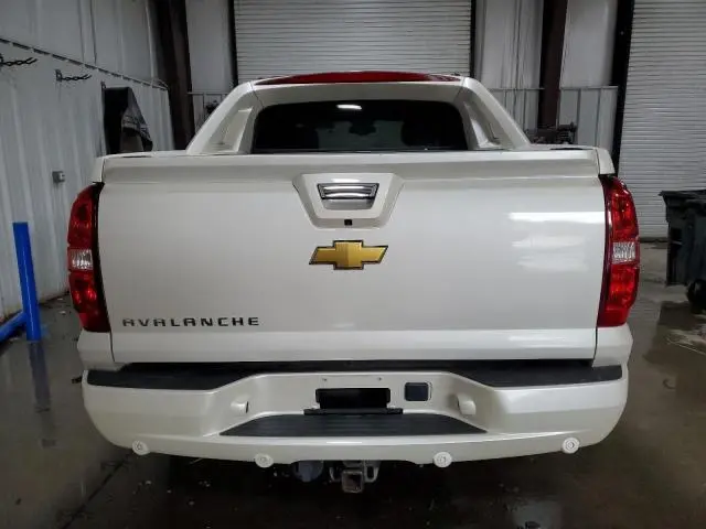 2013 CHEVROLET AVALANCHE LTZ  