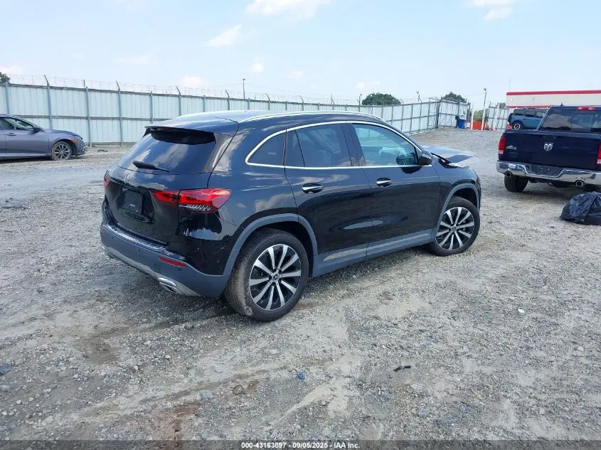 2023 MERCEDES-BENZ GLA 250  