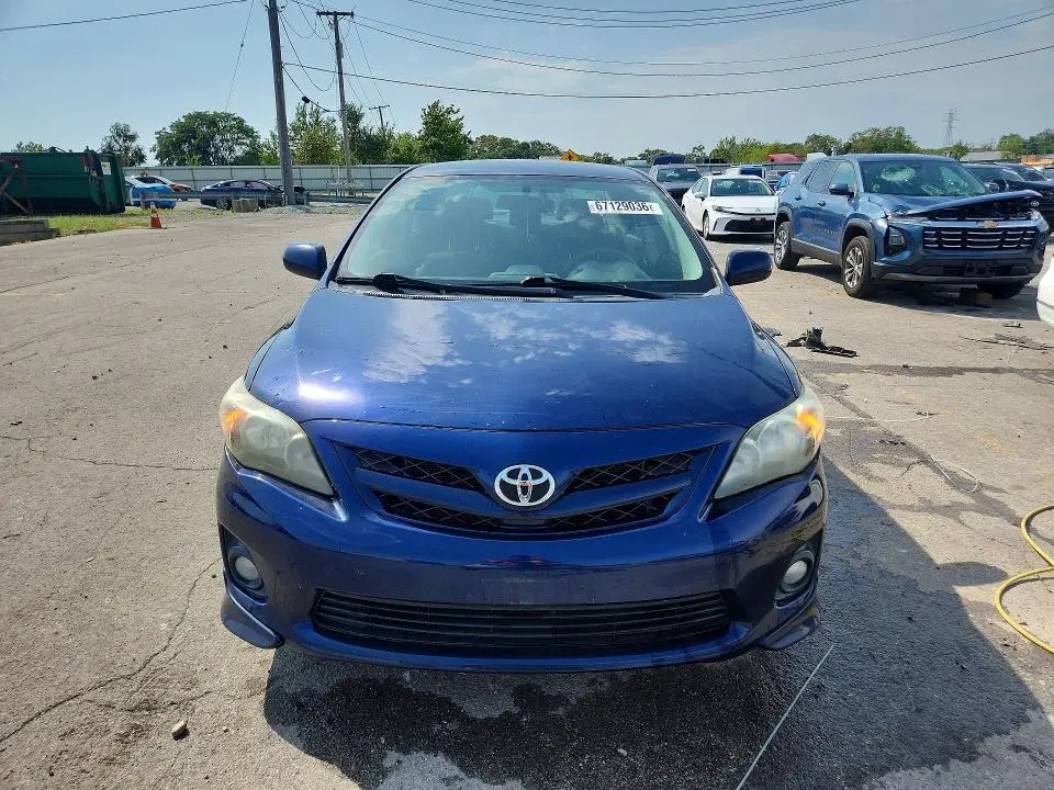 2013 TOYOTA COROLLA S  