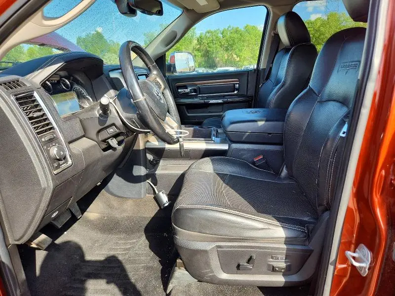2013 RAM 1500 LARAMIE  
