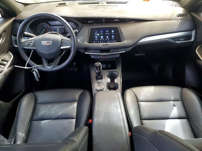 2022 CADILLAC XT4 PREMIUM LUXURY  
