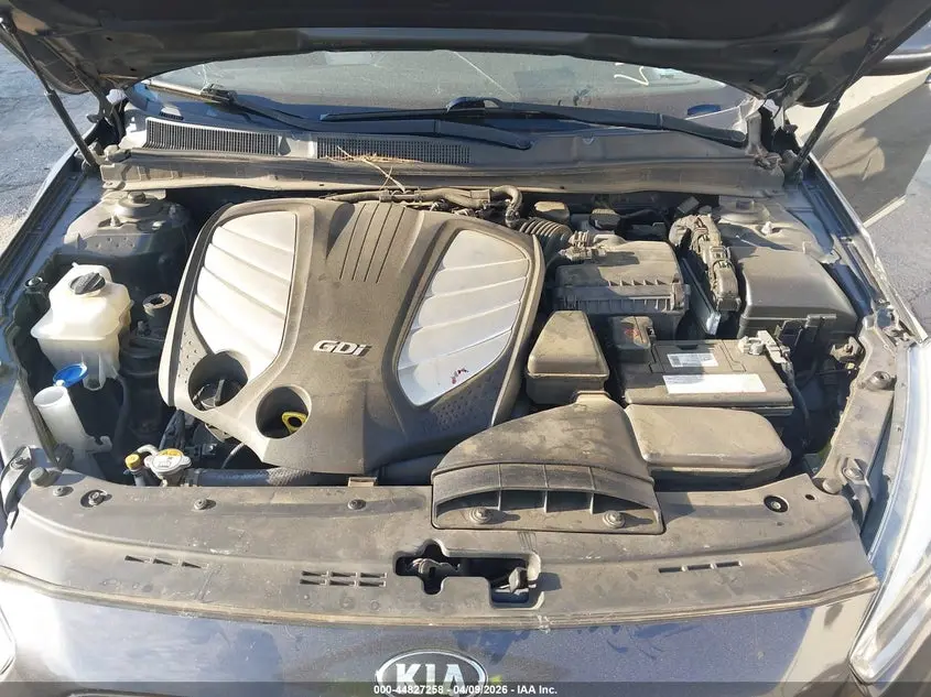 2015 KIA CADENZA PREMIUM