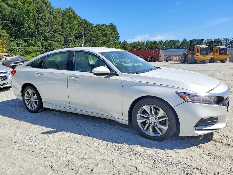 2018 HONDA ACCORD LX  