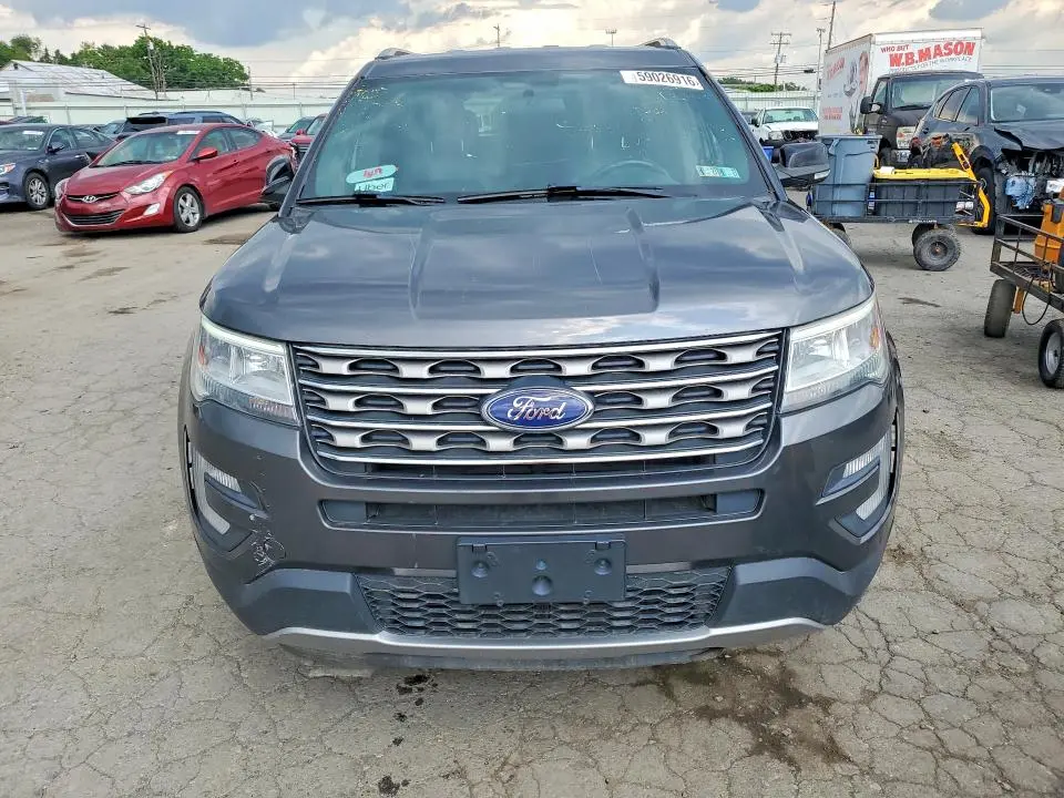 2017 FORD EXPLORER XLT  