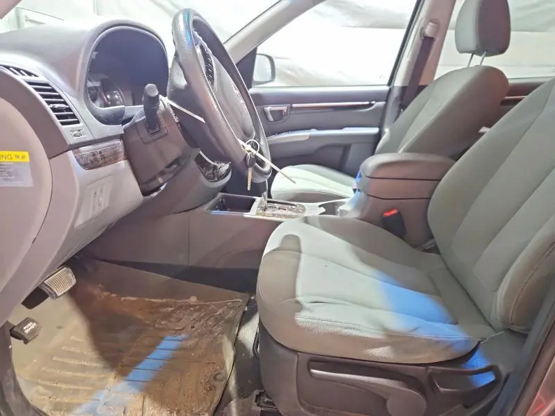 2011 HYUNDAI SANTA FE GLS  