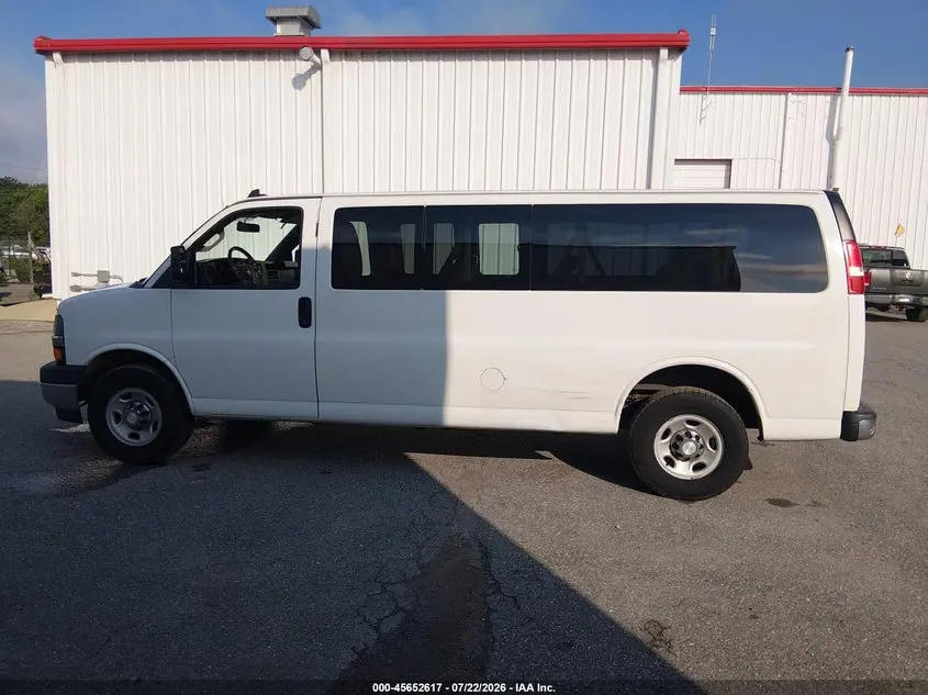 2017 CHEVROLET EXPRESS 3500 LT