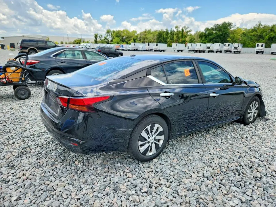 2020 NISSAN ALTIMA S  