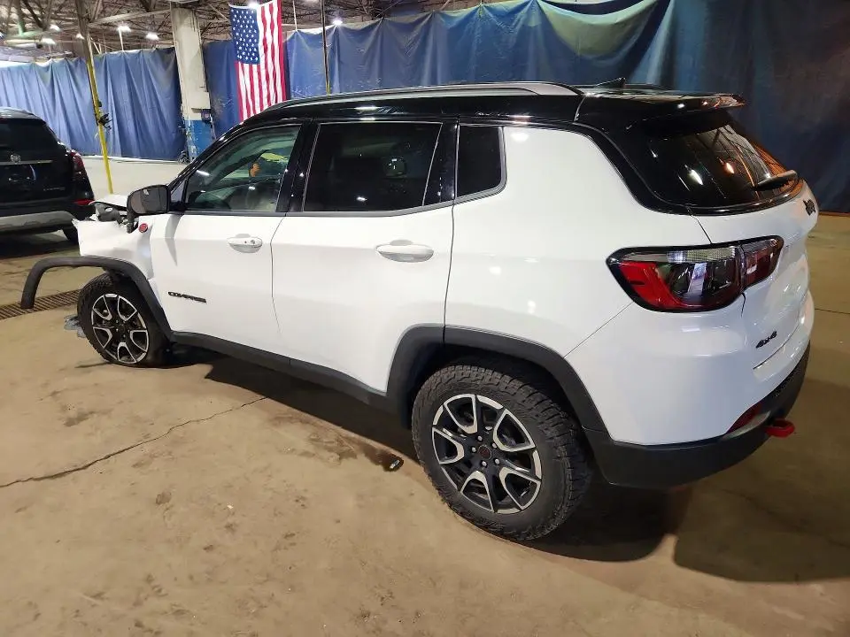 2025 JEEP COMPASS TRAILHAWK  