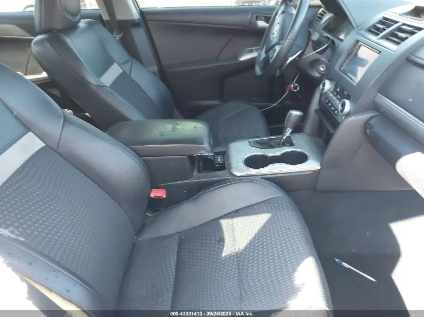 2012 TOYOTA CAMRY SE