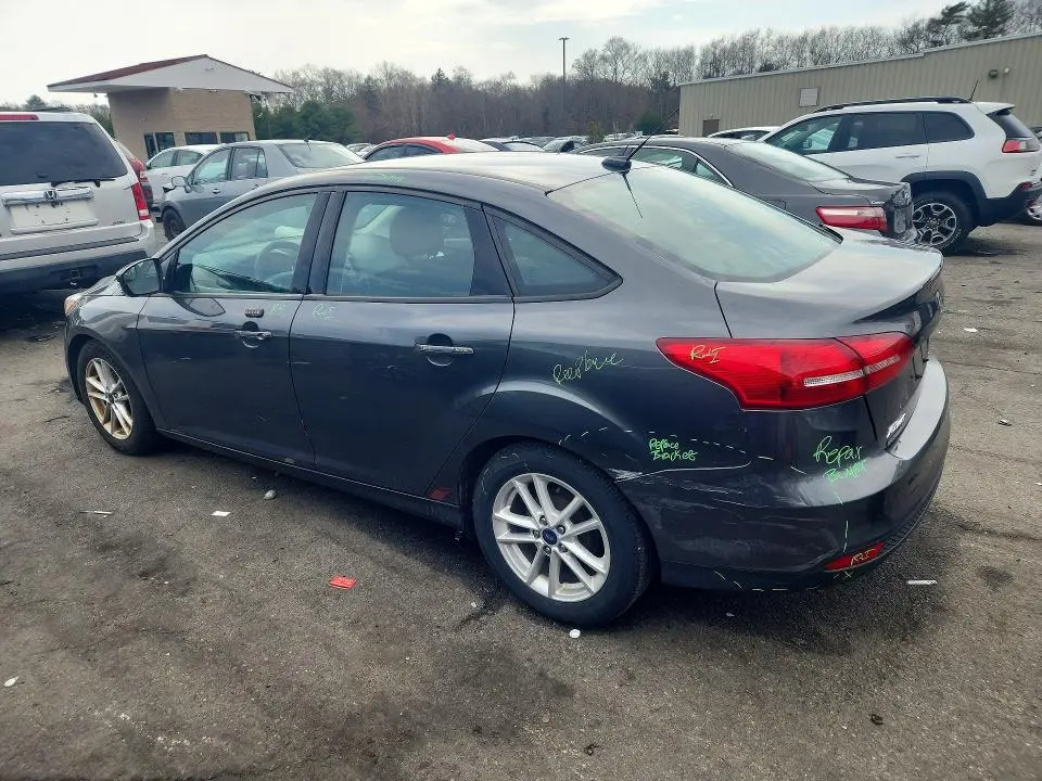 2016 FORD FOCUS SE  