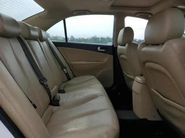 2010 HYUNDAI SONATA SE