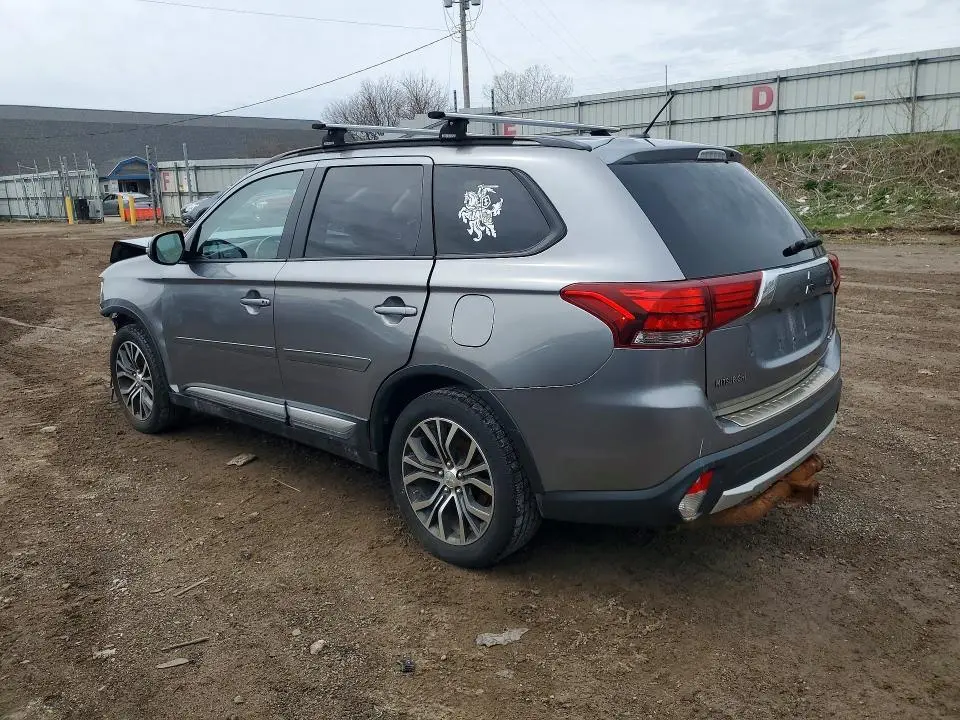 2016 MITSUBISHI OUTLANDER SE  