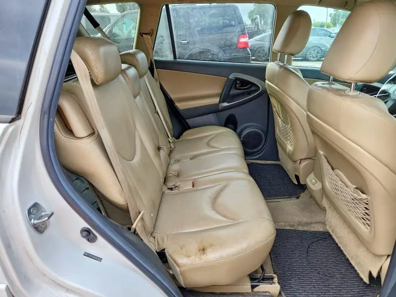 2010 TOYOTA RAV4 LIMITED  