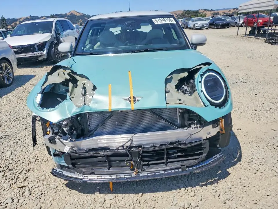 2025 MINI COOPER BASE  
