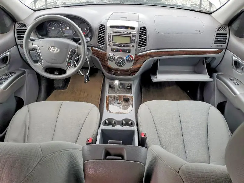 2011 HYUNDAI SANTA FE GLS  