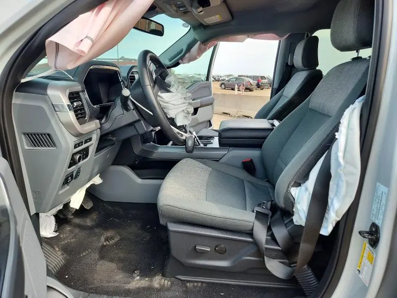 2023 FORD F150 LIGHTNING PRO  