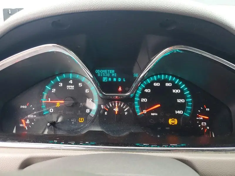 2014 CHEVROLET TRAVERSE LT  