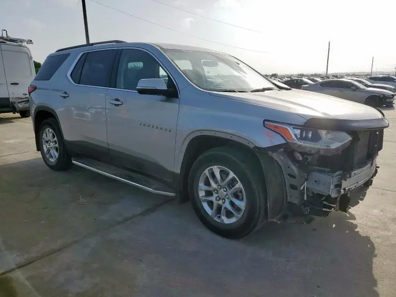 2021 CHEVROLET TRAVERSE LT  