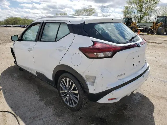 2021 NISSAN KICKS SV  