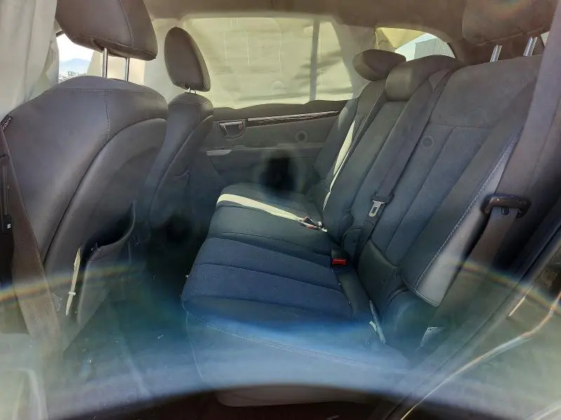 2012 HYUNDAI SANTA FE SE  