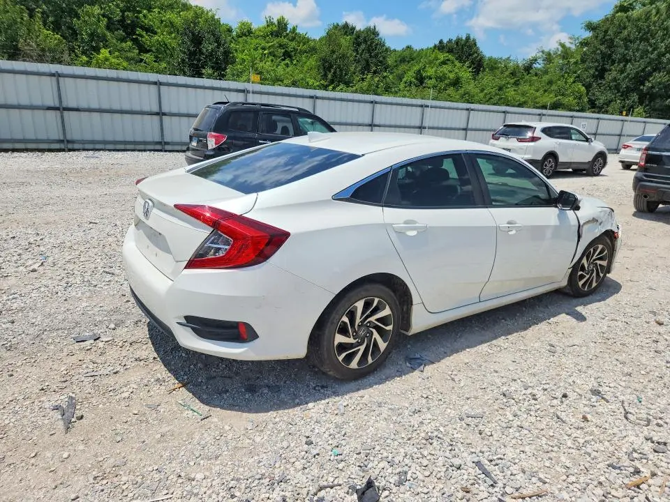 2018 HONDA CIVIC EX  