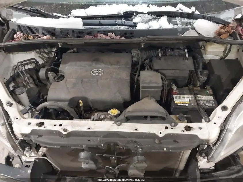 2015 TOYOTA SIENNA LIMITED PREMIUM 7 PASSENGER