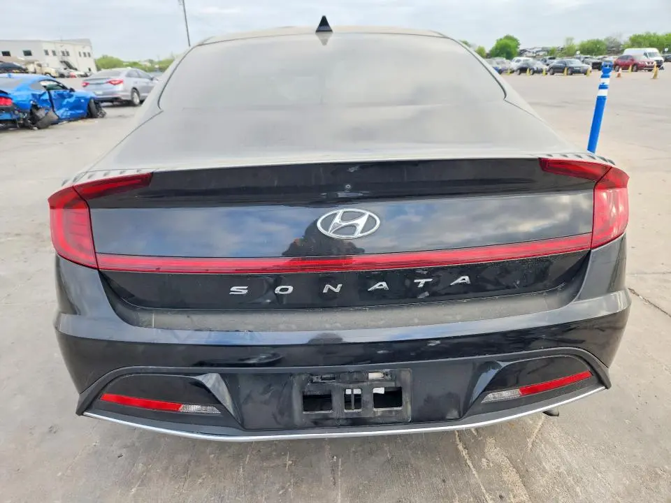 2020 HYUNDAI SONATA SE  