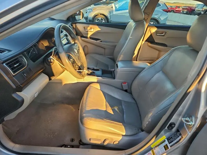 2015 TOYOTA CAMRY LE  