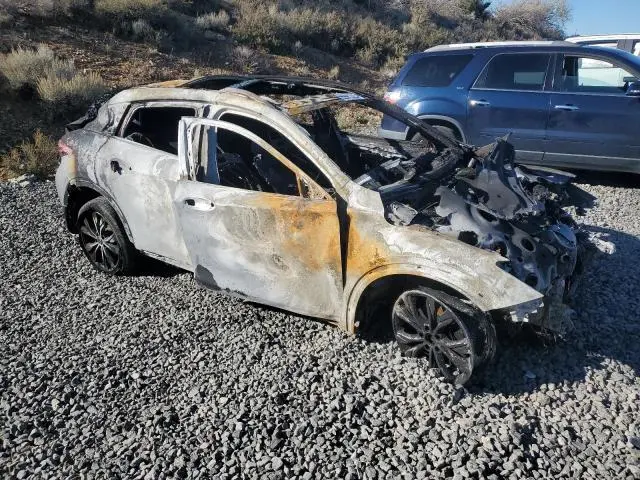 2018 INFINITI QX30 BASE