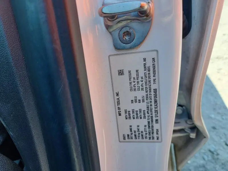2021 TESLA MODEL 3   