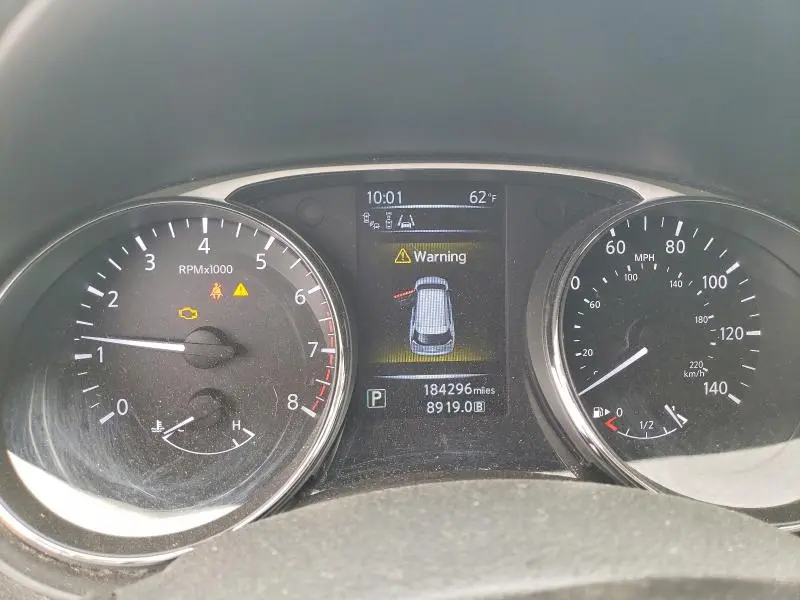 2015 NISSAN ROGUE S  