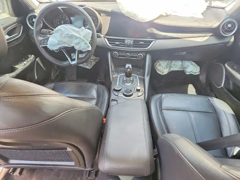 2018 ALFA ROMEO GIULIA Q4  