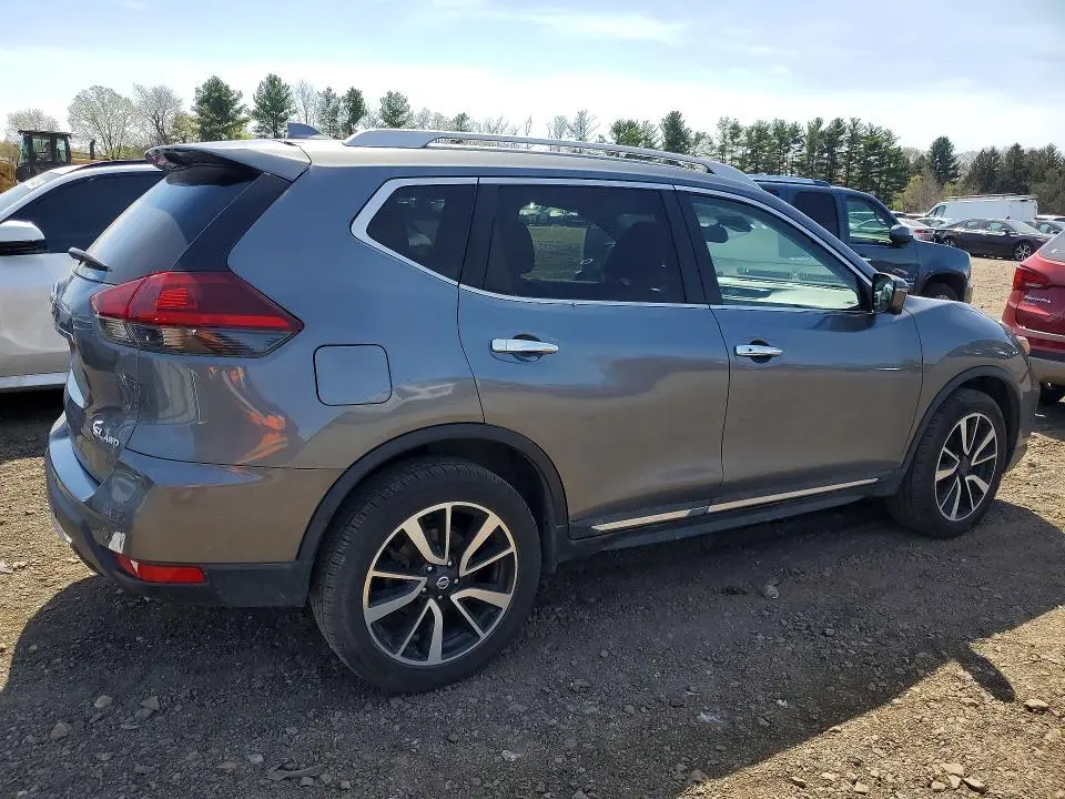 2019 NISSAN ROGUE SL  