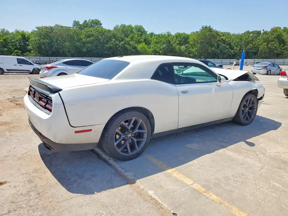 2020 DODGE CHALLENGER SXT  