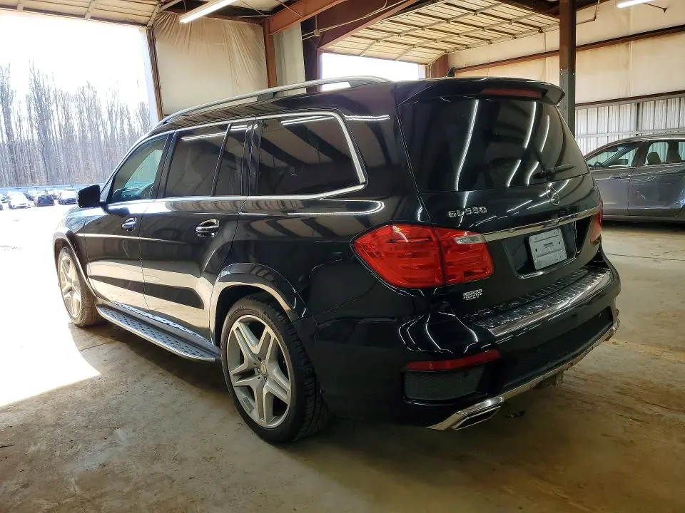 2015 MERCEDES-BENZ GL 550 4MATIC  