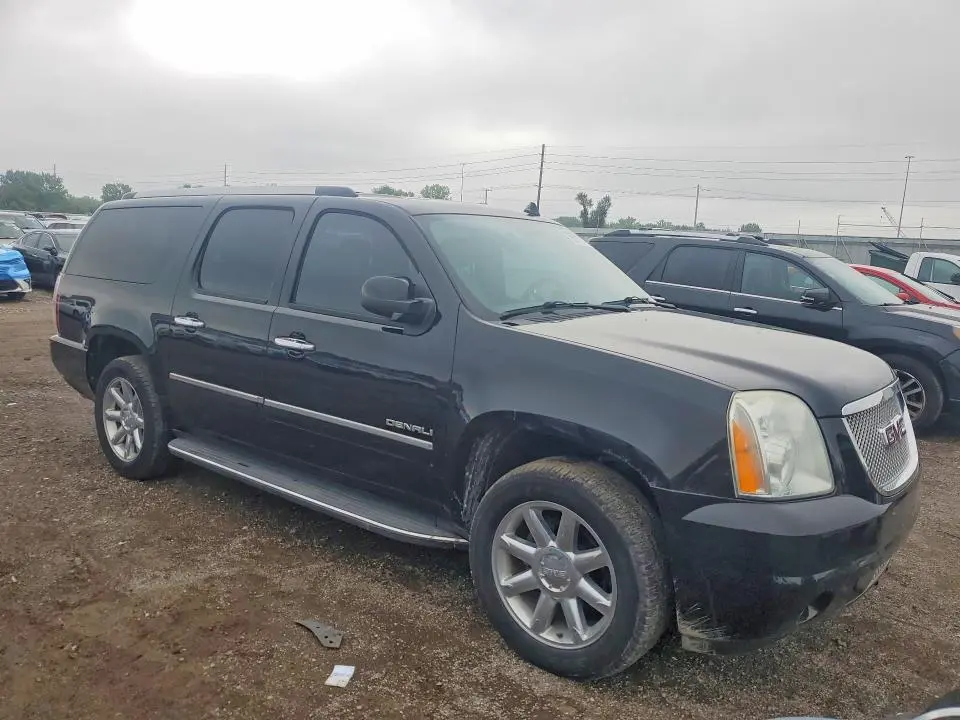 2013 GMC YUKON XL DENALI  