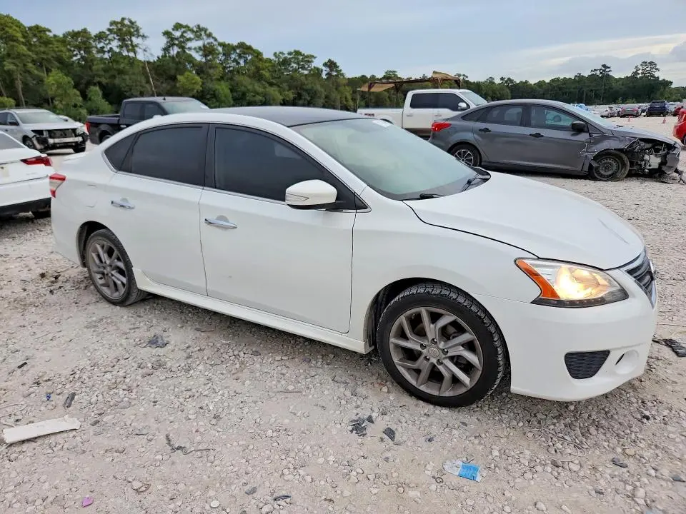 2015 NISSAN SENTRA SR  