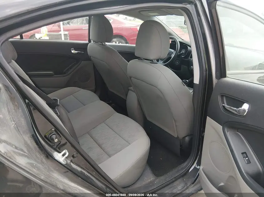 2016 KIA FORTE LX