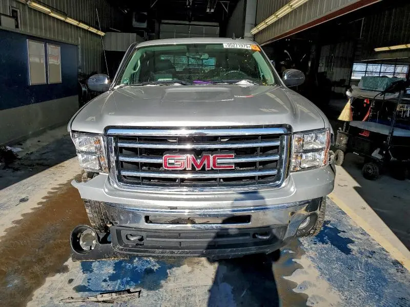 2013 GMC SIERRA K1500 SLE  
