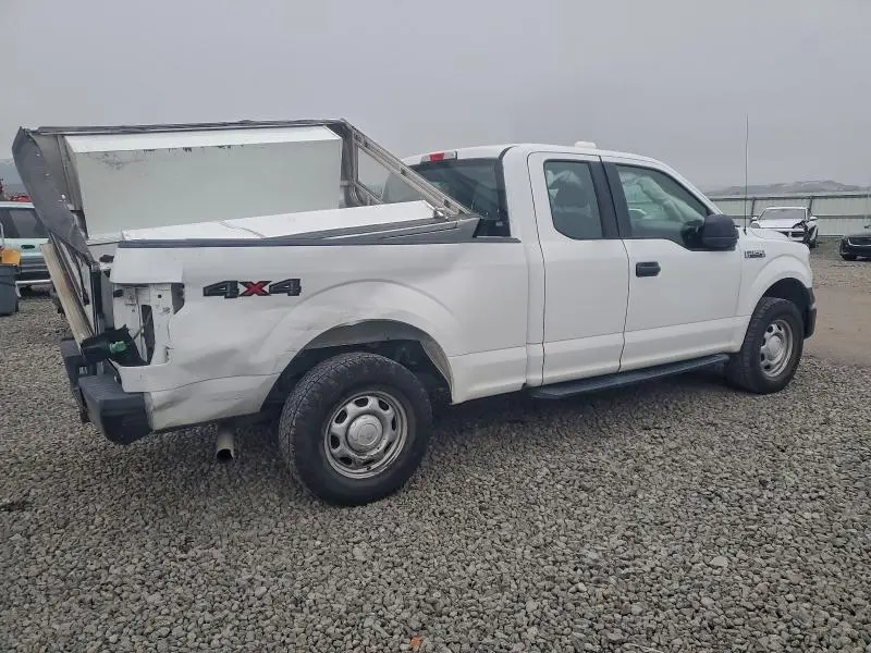 2016 FORD F150 SUPER CAB  