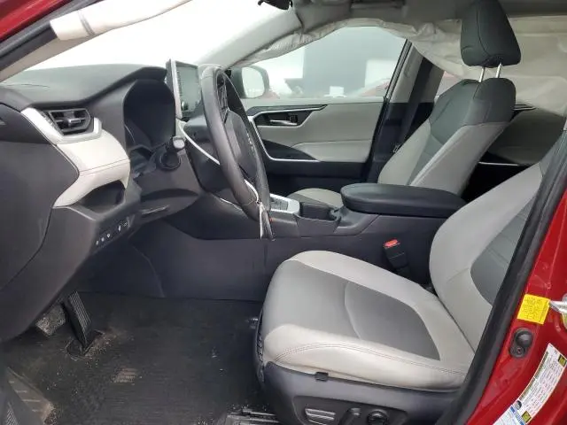 2022 TOYOTA RAV4 XLE PREMIUM  