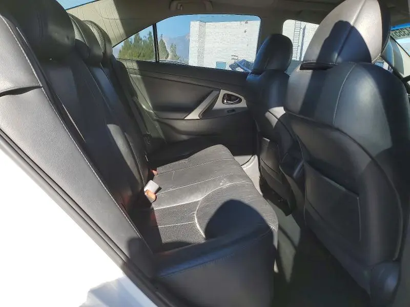 2010 TOYOTA CAMRY AUTO   