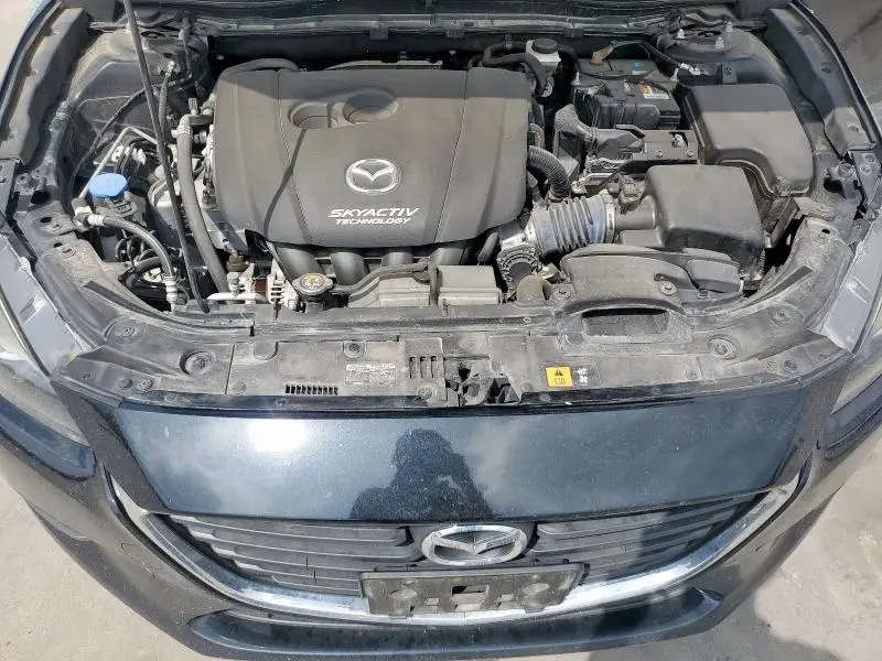2018 MAZDA 3 TOURING