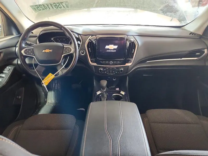 2021 CHEVROLET TRAVERSE LT  