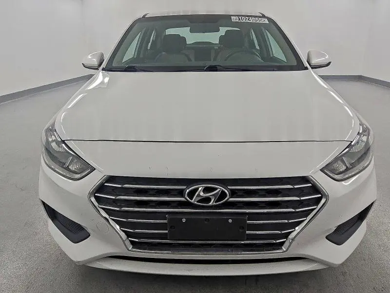 2022 HYUNDAI ACCENT SE  