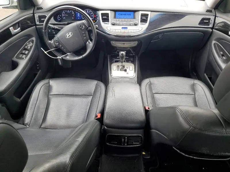 2013 HYUNDAI GENESIS 3.8L  